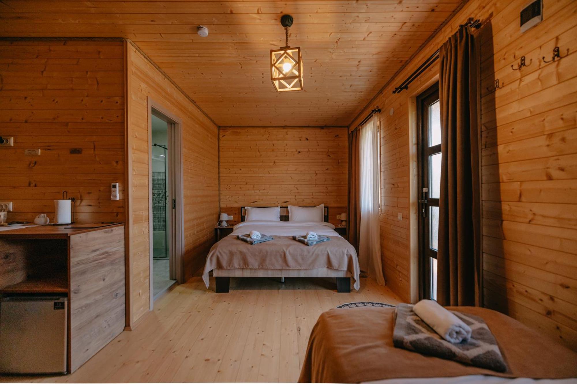 Chateau Ateni Cottages กอริ ภายนอก รูปภาพ